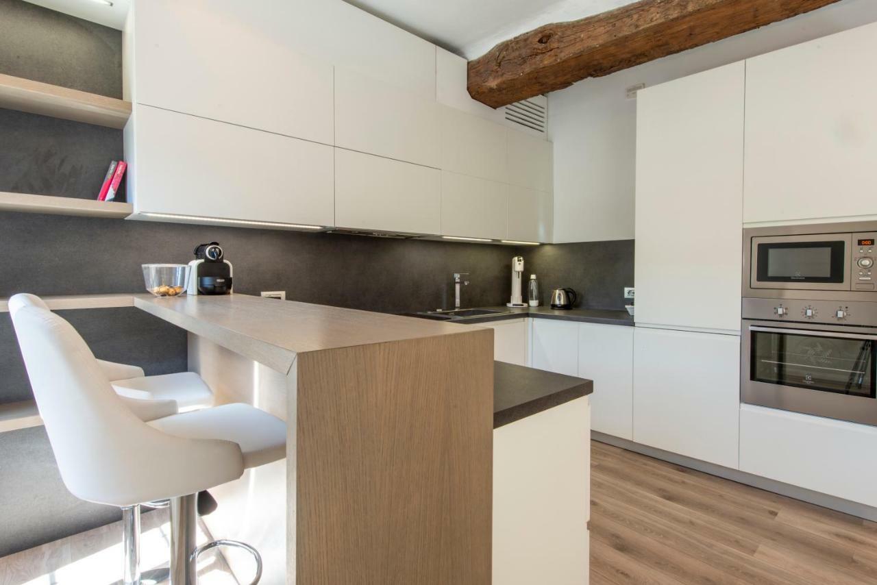 Apartment Old Wall Como Center Zewnętrze zdjęcie