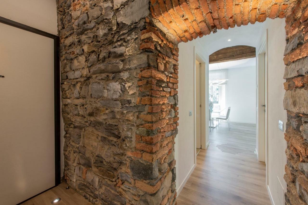 Apartment Old Wall Como Center Zewnętrze zdjęcie